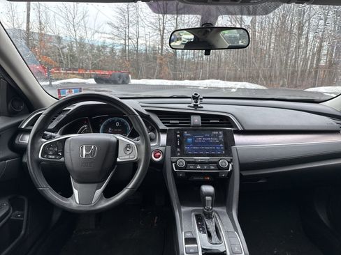 Used 2018 Honda Civic EX-T image 16