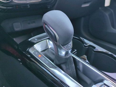New 2026 Chevrolet Trax LT FWD image 21