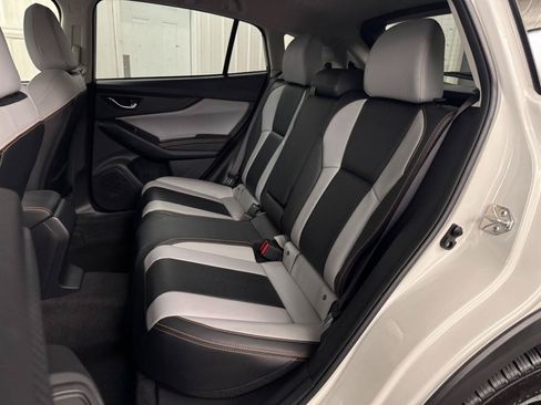 Used 2020 Subaru Crosstrek 2.0i Limited w/ Moonroof Package w/Navigation AWD/4WD image 8