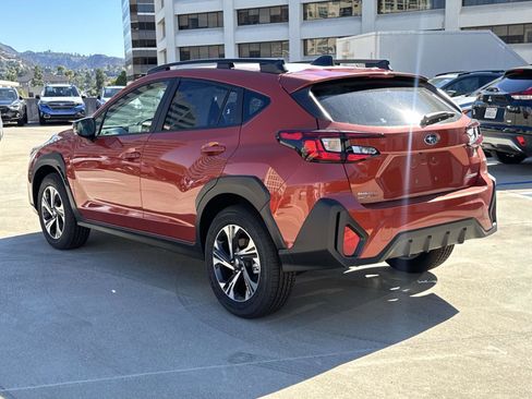 New 2025 Subaru Crosstrek 2.0i Premium image 4