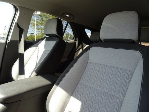 Certified 2022 Chevrolet Equinox LS w/ LS Convenience Package image 12