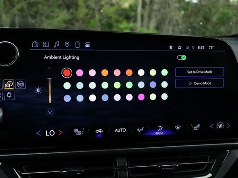 Used 2024 Chevrolet Equinox EV RS image 18