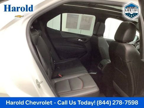 Used 2022 Chevrolet Equinox RS image 9
