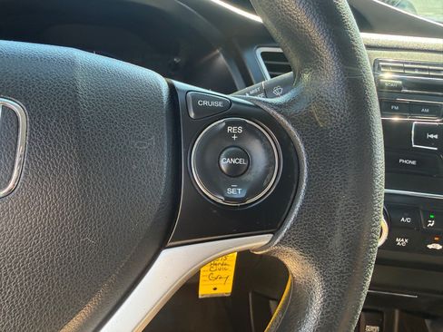 Used 2015 Honda Civic LX image 19