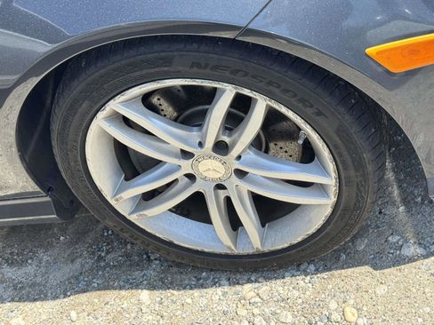 Used 2013 Mercedes-Benz C 300 4MATIC Sedan image 5