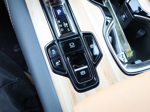 Used 2025 Lexus RX 350 image 31