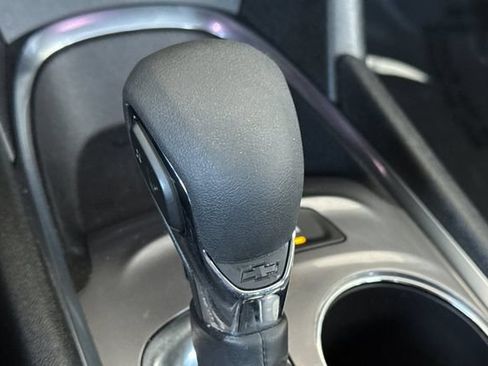 Used 2024 Chevrolet Malibu LT FWD image 34