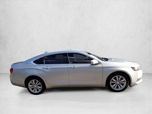 Used 2020 Chevrolet Impala LT FWD image 5