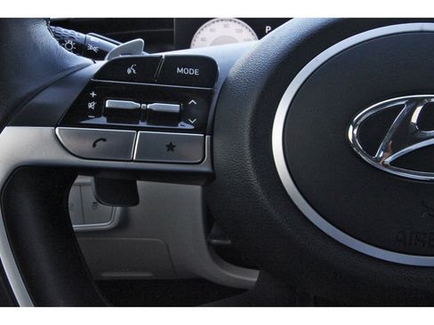 Used 2023 Hyundai Tucson Limited FWD image 18