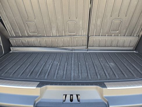 Used 2024 Lincoln Navigator Premiere AWD/4WD image 28