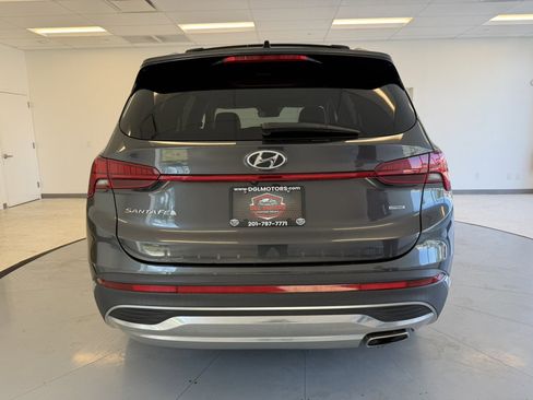 Used 2022 Hyundai Santa Fe SEL w/ Convenience + Premium Package AWD/4WD image 6