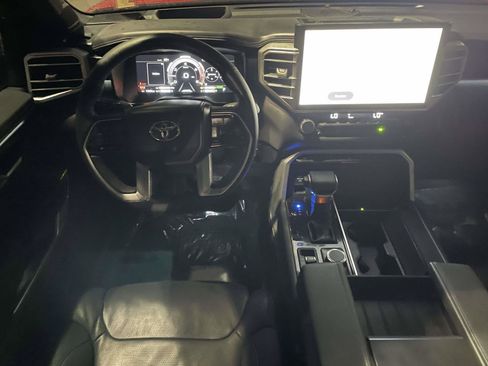 Used 2025 Toyota Tundra Platinum AWD/4WD image 19