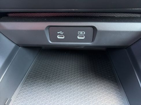 Used 2024 Honda Accord EX image 17