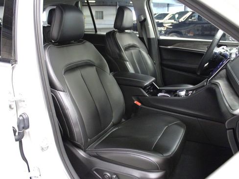 Used 2023 Jeep Grand Cherokee Limited w/ Trailer Tow Prep Group (B) image 30