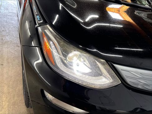 Used 2018 Chevrolet Bolt Premier w/ Driver Confidence II Package FWD image 29