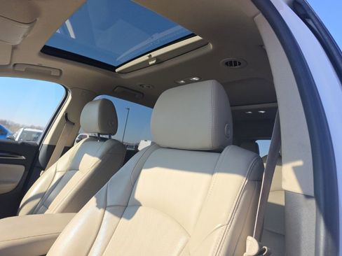 Used 2020 Buick Enclave Essence w/ Sound and Sites Package image 42