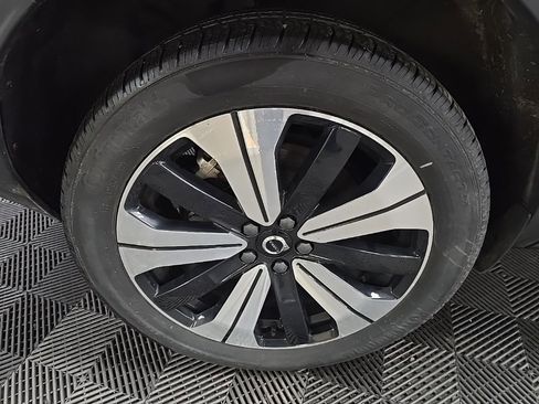 Used 2023 Volvo C40 P8 Recharge Plus image 14