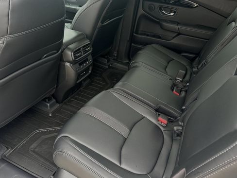 New 2025 Honda Pilot EX-L image 15