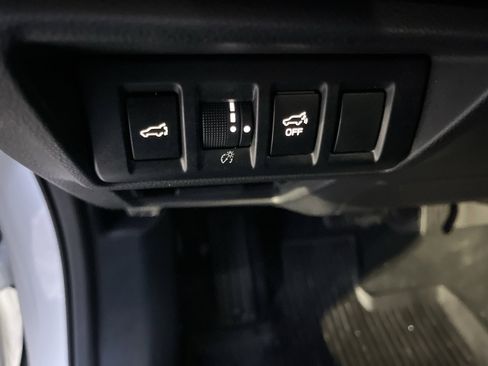 Used 2022 Subaru Outback Premium image 20