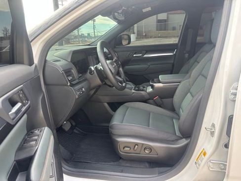 Used 2026 GMC Terrain AT4 w/ Convenience Package III image 2