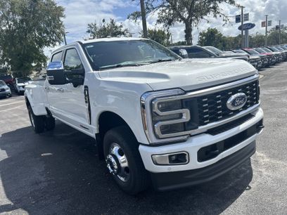 New 2026 Ford F350 Platinum w/ Platinum Plus Package