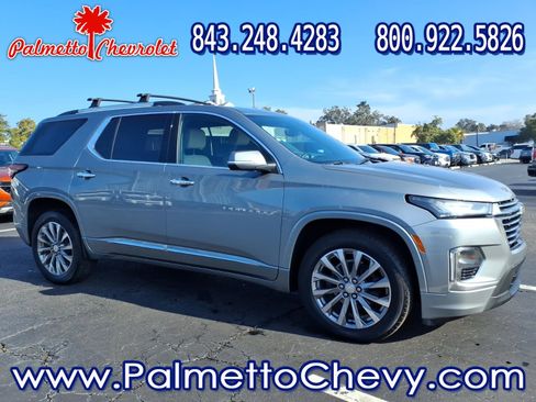 Certified 2023 Chevrolet Traverse Premier image 1