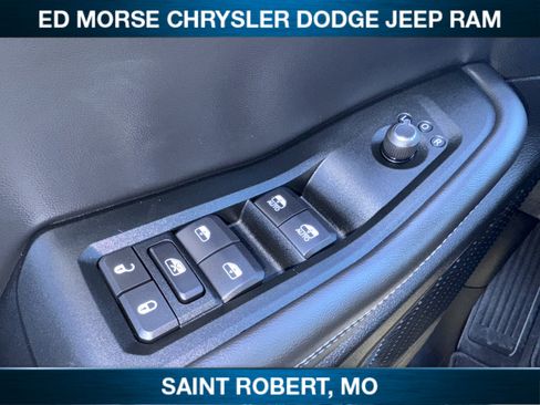 New 2025 Jeep Grand Cherokee Altitude AWD/4WD image 20