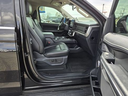 Used 2024 Ford Expedition Max XLT AWD/4WD image 20