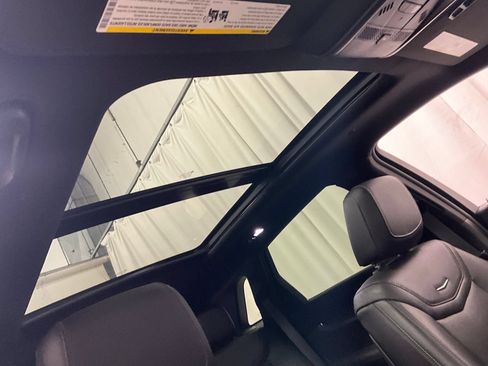 Used 2020 Cadillac XT5 Premium Luxury AWD/4WD image 21