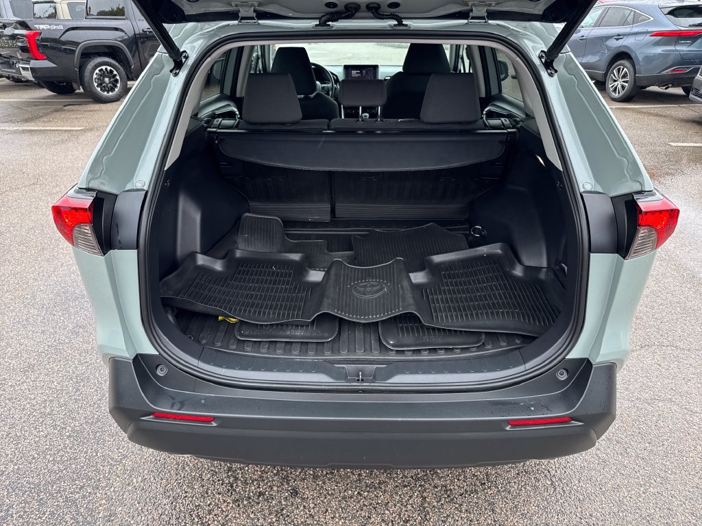 Used 2023 Toyota RAV4 XLE w/ Convenience Package AWD/4WD image 7