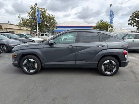 Used 2024 Hyundai Kona SEL FWD image 8