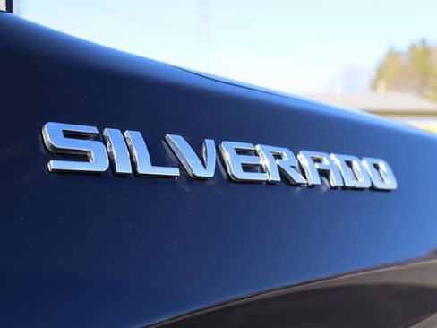 Used 2019 Chevrolet Silverado 1500 LTZ w/ LTZ Texas Edition image 45