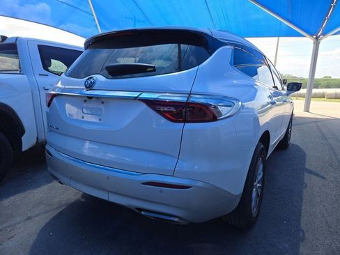 Certified 2023 Buick Enclave Essence FWD image 4