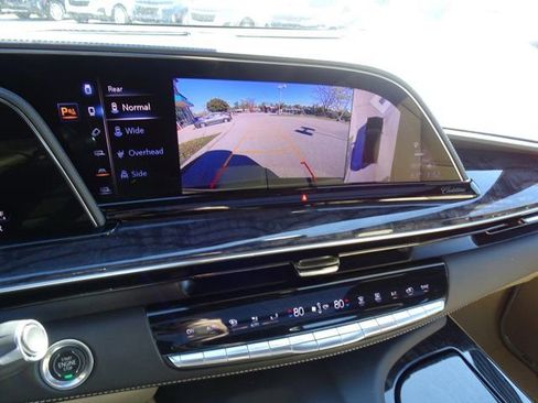 Used 2021 Cadillac Escalade Premium Luxury w/ Driver Assist Tech Package image 22