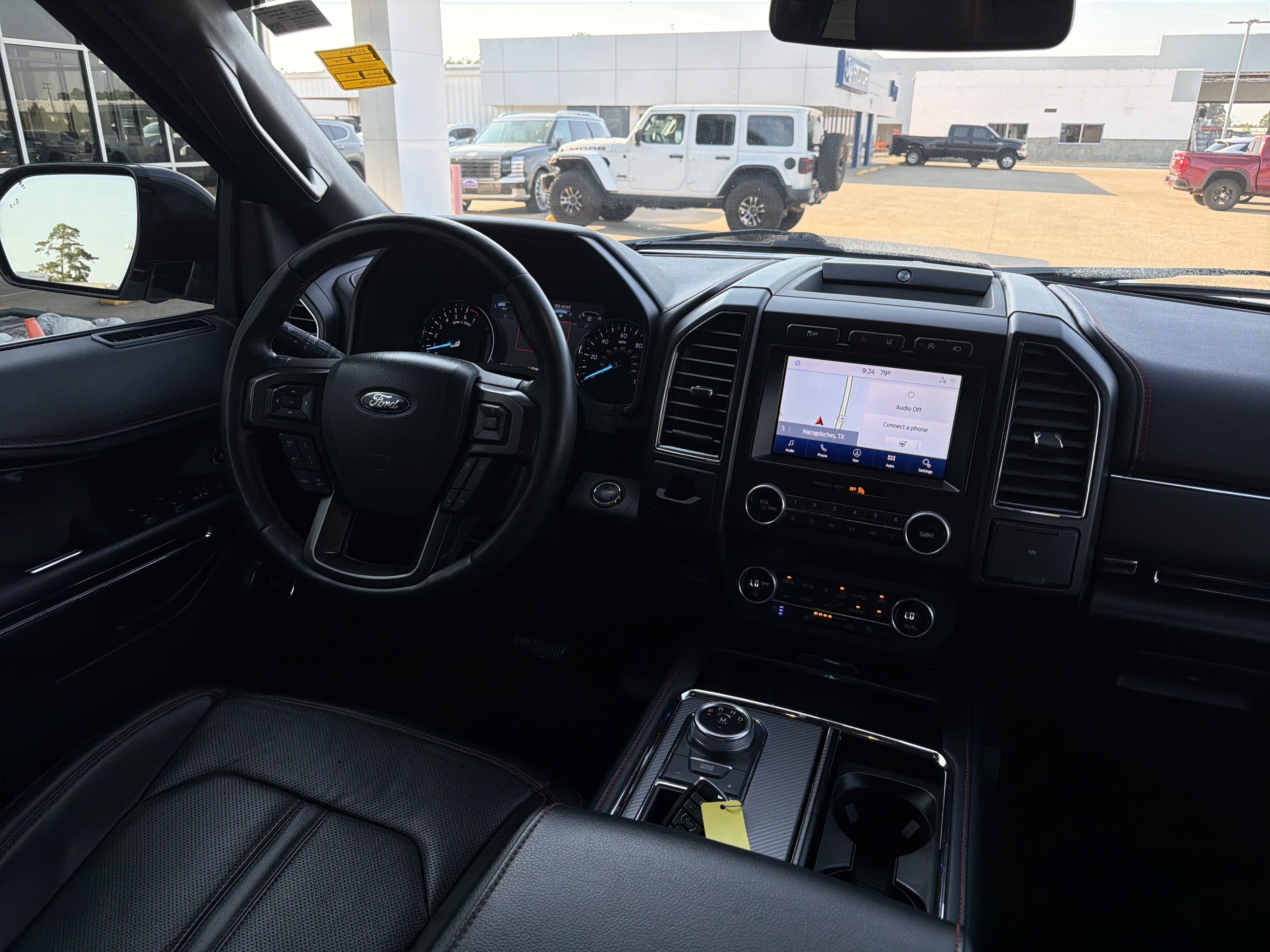 Used 2021 Ford Expedition Limited RWD image 13