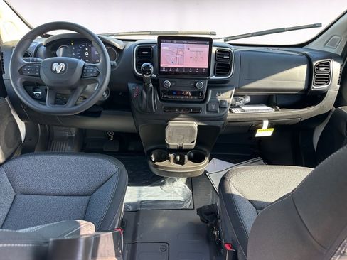 New 2025 RAM ProMaster 2500 w/ Quick Order Package 22G SLT image 10