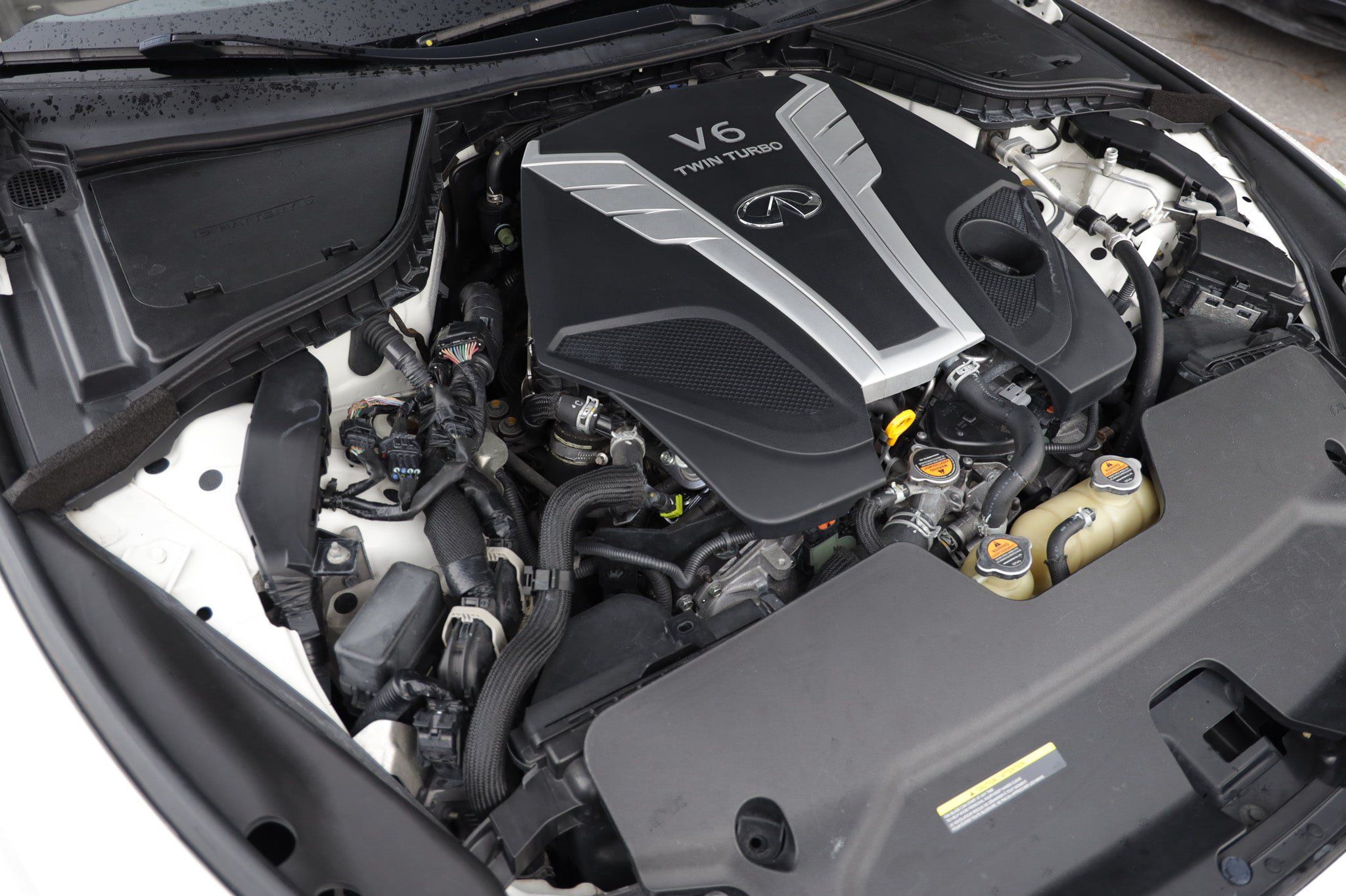 Used 2017 INFINITI Q60 Red Sport 400 RWD image 52