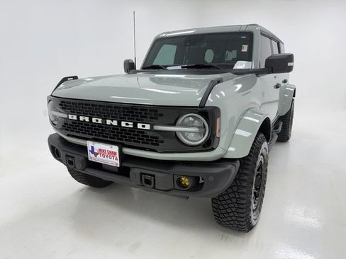 Used 2023 Ford Bronco Wildtrak AWD/4WD image 4