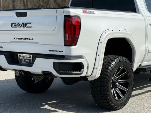 Used 2022 GMC Sierra 1500 Denali w/ Denali Premium Package image 25