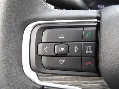 Used 2022 Jeep Wagoneer Series III w/ Premium Group I image 24