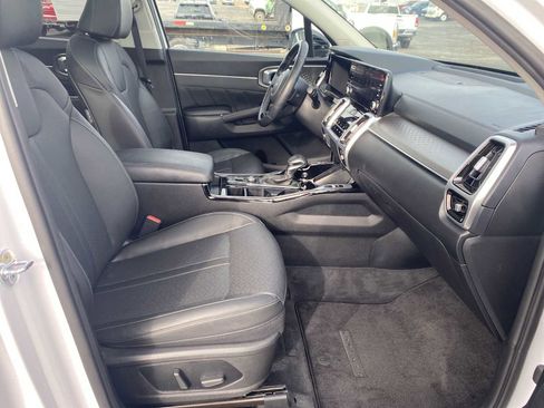 Used 2022 Kia Sorento SX image 28