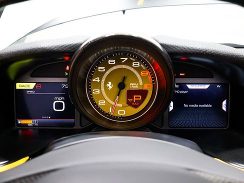 Used 2022 Ferrari 812 GTS RWD image 42