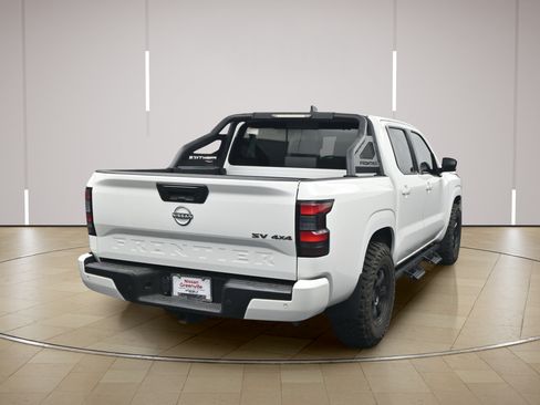 Certified 2023 Nissan Frontier SV w/ SV Convenience Package AWD/4WD image 7