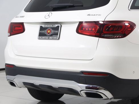 Used 2022 Mercedes-Benz GLC 300 4MATIC w/ Driver Assistance Package image 58
