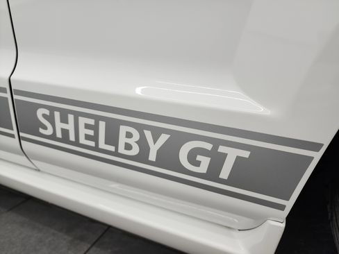 Used 2007 Ford Mustang GT image 29