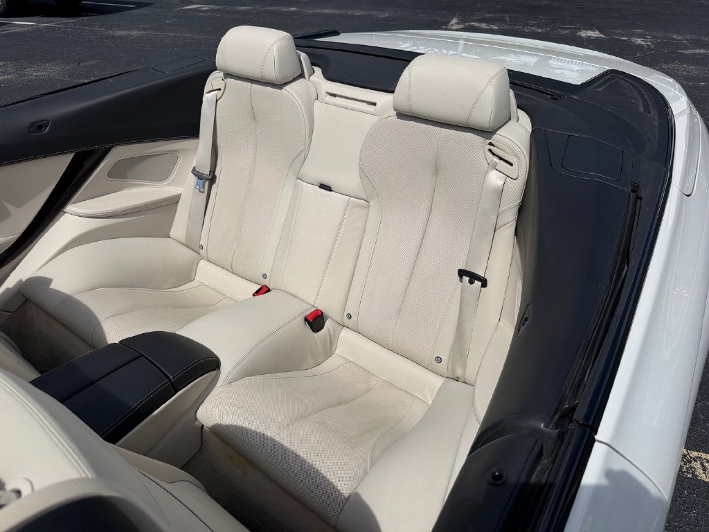 Used 2013 BMW 650i Convertible RWD image 13