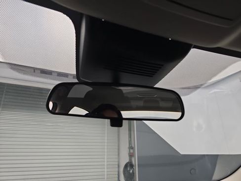 Used 2024 Nissan Sentra SV image 41