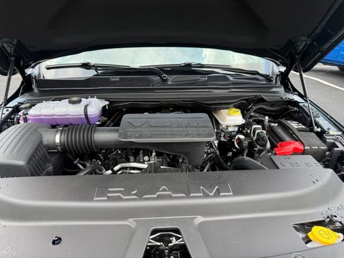 New 2026 RAM 1500 Express AWD/4WD image 57
