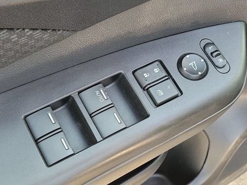 Used 2015 Honda CR-V EX image 19