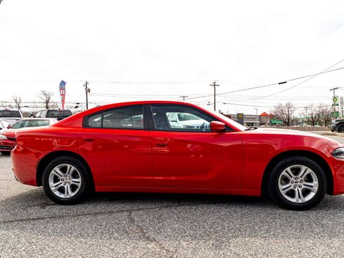 Used 2022 Dodge Charger SXT image 7